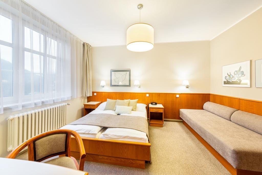 Hotel Snezka Špindlerŭv Mlýn Chambre photo